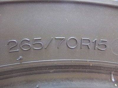 ยาง Yokohama 265/70/15 ปี 11