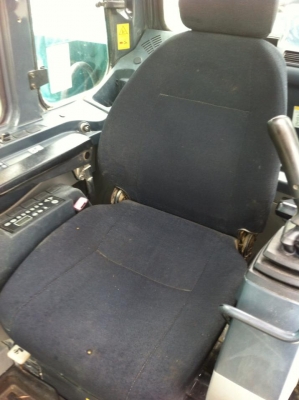 ขาย KOBELCO SK200-8 สภาพดีมาก