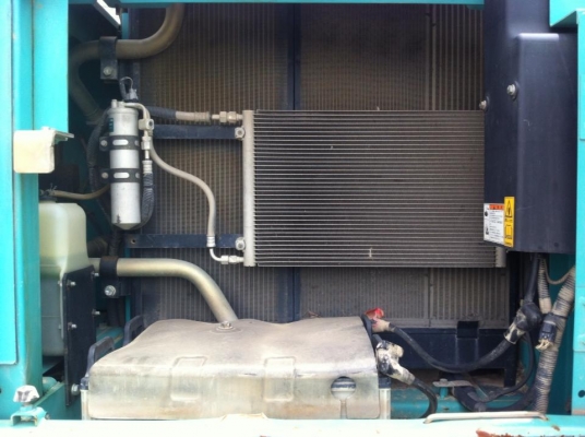 ขาย KOBELCO SK200-8 สภาพดีมาก