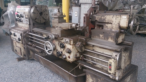 แท่นกลึง 8 ฟุต  เก่าญี่ปุ่น  พร้อมใช้งาน