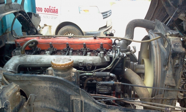 ขายรถ6ล้อดั้ม ISUZU ROCKY เครื่องยนต์175แรงม้า6BG1 ตามสภาพ