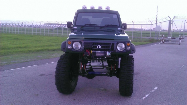 ขาย SUZUKI CARIBIAN แต่งสวย ยาง38 ปี2002