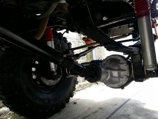 ขาย SUZUKI CARIBIAN แต่งสวย ยาง38 ปี2002