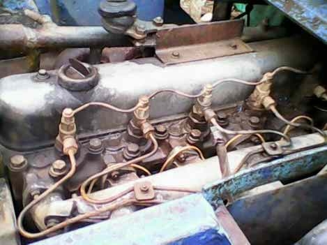 รถนวดข้าว6 ล้อคันซีหน้า5เครื่องHino et130 ตู้7ฟุต 3พัดลม