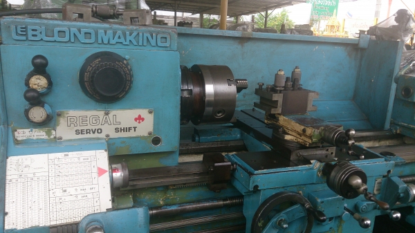 แท่นกลึง 4 ฟุต พร้อมใช้งาน แท่นกลึง 4 ฟุต พร้อมใช้งาน