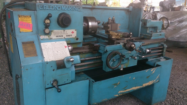 แท่นกลึง 4 ฟุต พร้อมใช้งาน แท่นกลึง 4 ฟุต พร้อมใช้งาน