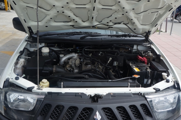 TRITON ตอนเดียว ปี 2007 รถสวย พวงมาลัยพาวเวอร์ มีหลังคาพร้อม เครื่องแน่นๆ ช่วงล่างดี แอร์เย็นๆ รถวื่งดีมาก ไม่มีอุบัติเหตุหนัก รถภายในสภาพสวย สีสวย รถพร้อมใช้งาน จัดไฟแนนได้