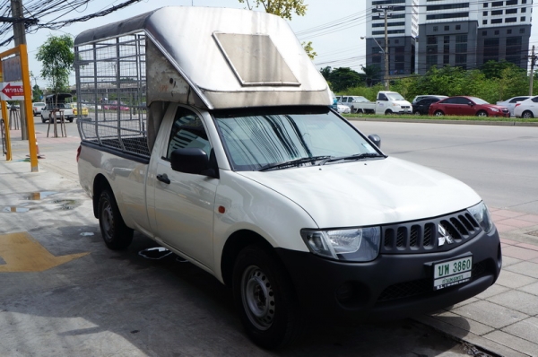 TRITON ตอนเดียว ปี 2007 รถสวย พวงมาลัยพาวเวอร์ มีหลังคาพร้อม เครื่องแน่นๆ ช่วงล่างดี แอร์เย็นๆ รถวื่งดีมาก ไม่มีอุบัติเหตุหนัก รถภายในสภาพสวย สีสวย รถพร้อมใช้งาน จัดไฟแนนได้