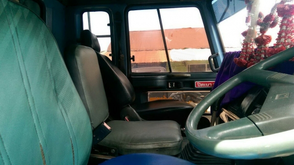 รถหกล้อ ISUZU ROCKY 175 กระบะคาโกยาว 7.20 เมตร รถพร้อมใช้ครับ