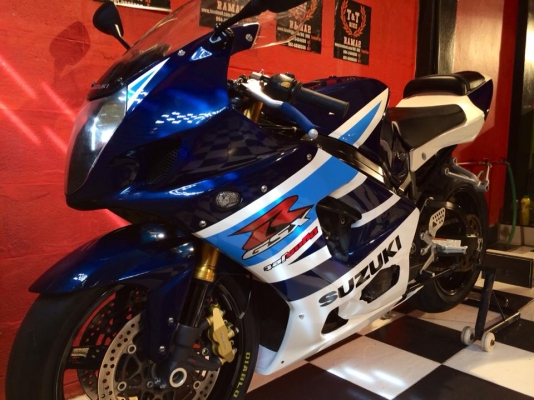 T&amp;T BIKE RAMA2ขายSUZUKI GSX1000 K4 ปี2004 อินวอย สพม.แท้ รถสวยใสวิ่งเพียง 1XXXXโล ราคา159000 ฿