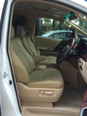 ขายด่วน TOYOTA VELLFIRE 2.4V ปี 2008