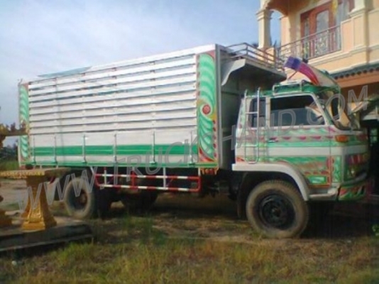 ISUZU 6 ล้อ รุ่น SCR 450 ปี 2533 160 แรงม้า