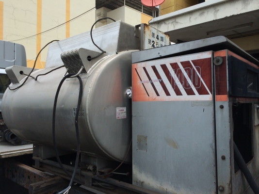 ขายถังน้ำมันสแตนเลส 1400 ลิตร นำเข้าจากญี่ปุ่น