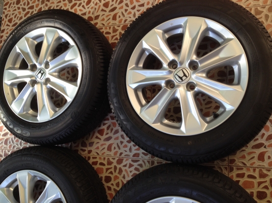 ขายล้อแม็กเดิม Honda jazz ขอบ 15 4รู100 พร้อมยาง 175 65 15