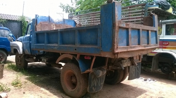 ขาย 6 ล้อหัวยาวดั้ม เครื่อง 6BF1 185 แรงม้า คัสซีสวย เฟืองท้าย FUSO พวงมาลัยพาวเวอร์ ทะเบียนพร้อมโอน ราคาต่อรองได้ ขาย 6 ล้อหัวยาวดั้ม เครื่อง 6BF1 185 แรงม้า คัสซีสวย เฟืองท้าย FUSO พวงมาลัยพาวเวอร์ ทะเบียนพร้อมโอน ราคาต่อรองได้