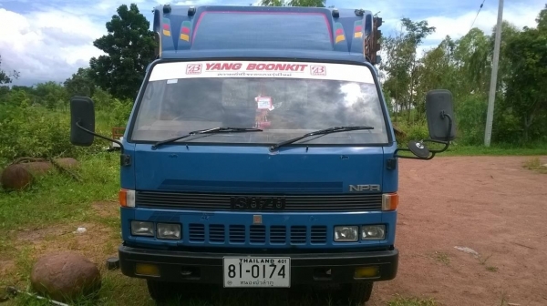 ขาย 6 ล้อ NPR59L คัสซีสวย เครื่อง 4BE1 110 แรงม้า พวงมาลัยพาวเวอร์ กระบะปูพื้นเหล็กเรียบร้อย ทะเบียนเต็มพร้อมโอน