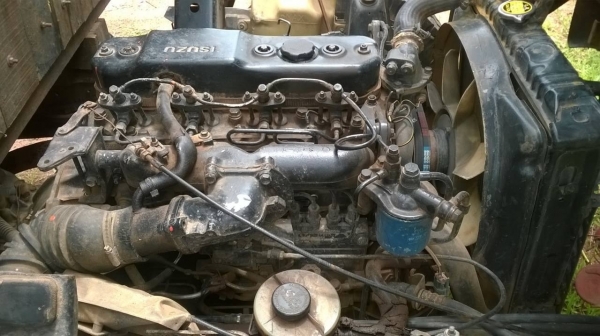 ขาย 6 ล้อ NPR59L คัสซีสวย เครื่อง 4BE1 110 แรงม้า พวงมาลัยพาวเวอร์ กระบะปูพื้นเหล็กเรียบร้อย ทะเบียนเต็มพร้อมโอน