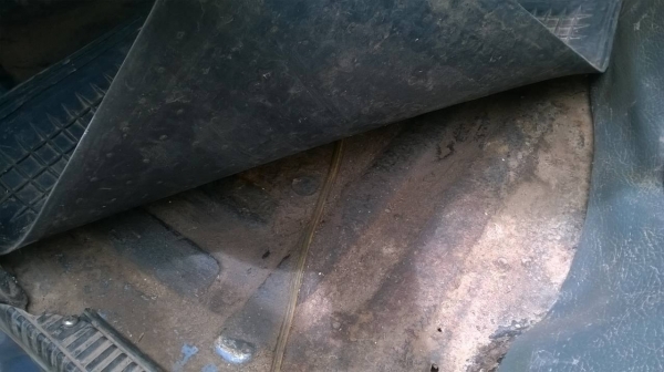 ขาย 6 ล้อ NPR59L คัสซีสวย เครื่อง 4BE1 110 แรงม้า พวงมาลัยพาวเวอร์ กระบะปูพื้นเหล็กเรียบร้อย ทะเบียนเต็มพร้อมโอน