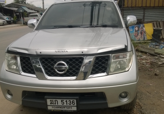 รถนิสสันนาวาร่า Navara 4 ประตู