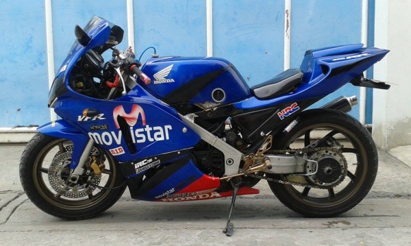 ขายด่วน Honda nc24 400cc แฟริ่ง rc212 ทะเบียนแท้พร้อมโอน ภาษีไม่ขาดต่อ