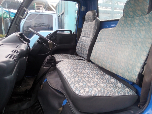 6 ล้อดัมพ์  *Euro.2*  ISUZU  NKR 130 แรงม้า  *ยาว 4.00 ม.*  รถสวยเดิม+สภาพพร้อมใช้งาน * รถห้างแท้ * มีเล่มพร้อมโอน *