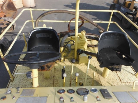 รถบดล้อยางญี่ปุ่น 9ล้อ SAKAI TS7409 1973y ยางดี เครื่องสวย ข้อโซ่ใหญ่ สต๊อคญี่ปุ่น ผู้ซื้อต้องนำเข้าเอง โอนเงินทั้งหมด