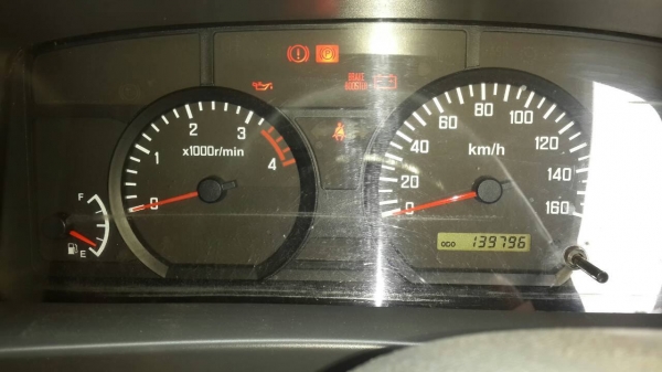 ISUZU  NQR  175 แรงม้า  ปี54  ยาว 5เมตร50