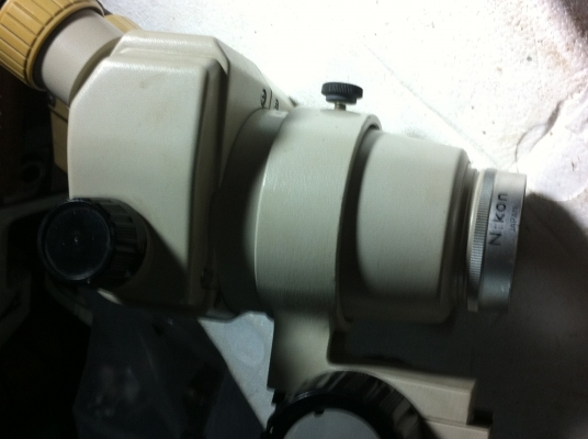 กล้องส่องขยาย Nikon จากญี่ปุ่นแท้ แบบสองตากำลังขยายสูงมองเห็นชัดปรับระยะโพกัสด้วยการหมุนปรับ