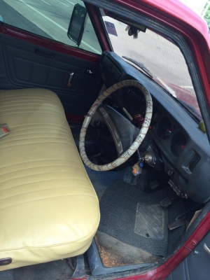 พี่ฝากขาย Nissan คลาสิคสักคัน สาดสีมา 89,000 พี่ฝากขาย Nissan คลาสิคสักคัน สาดสีมา 89,000