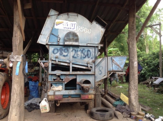 รถนวดข้าว