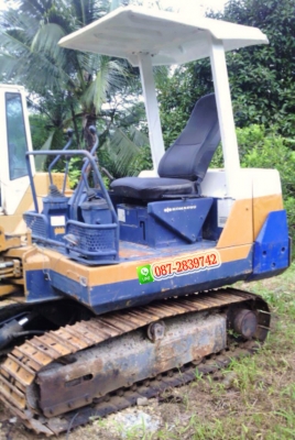 ขายรถแบคโฮ KOMATSU PC 30-6 ขายรถแบคโฮ KOMATSU PC 30-6