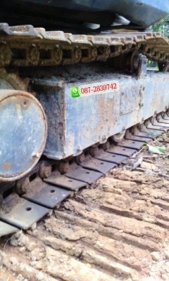 ขายรถแบคโฮ KOMATSU PC 30-6 ขายรถแบคโฮ KOMATSU PC 30-6