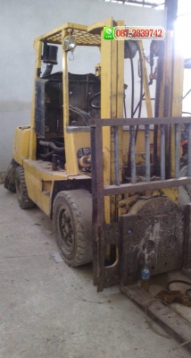 ขายรถโฟคลิพ TOYOTA ขนาดยกได้ 2.5 ตัน