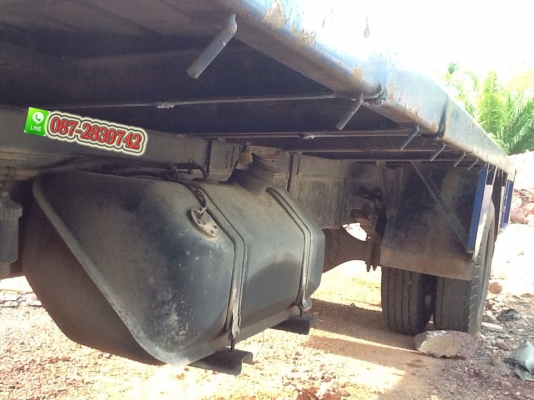 ขายรถบรรทุกพื้นเรียบ 6 ล้อ ขนาดใหญ่