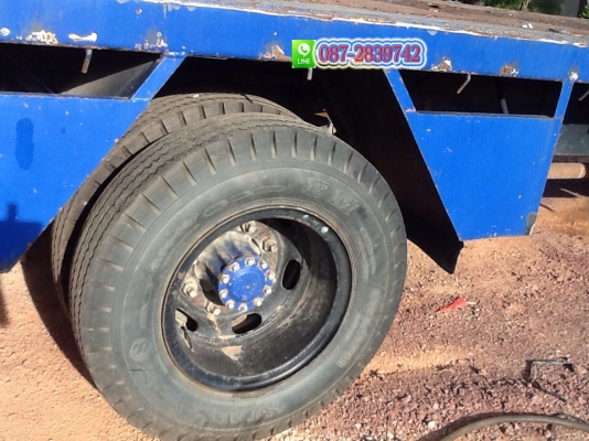 ขายรถบรรทุกพื้นเรียบ 6 ล้อ ขนาดใหญ่