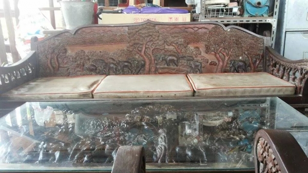 โต๊ะชุด ไม้สักแกะ สวยๆ