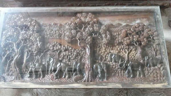 โต๊ะชุด ไม้สักแกะ สวยๆ