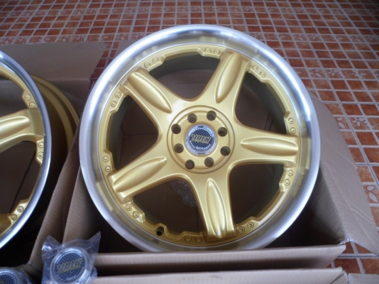 (ขาย11,500.บ/ชุด)แม็ก18"VOLK GT-Cใส่4รู100&amp;114กว้าง7.5".ออฟ42 *เก็บสีมา สวยวิ๊งๆ!!
