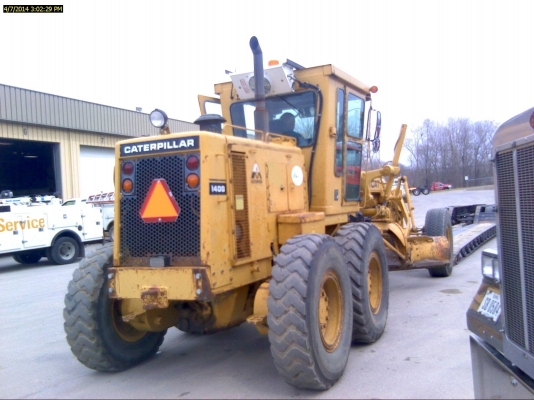 รถเกรด CATERPILLAR 140G s/n72v12xxx นำเข้ามาใหม่ๆสดๆ จากUSA