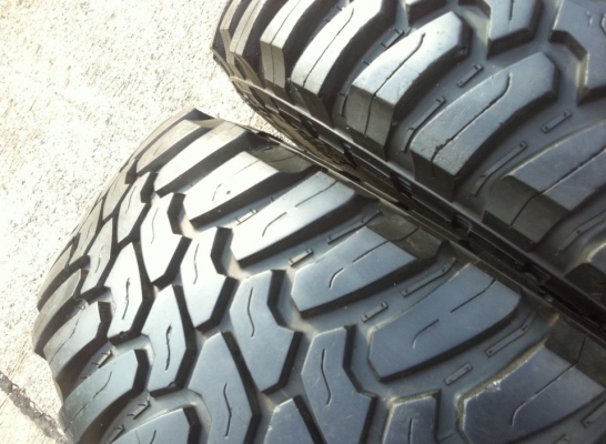 ขายยาง Mud 285 75 r16 สภาพพร้อมใช้ ราคาถูก