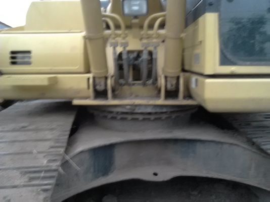 ขายครับ แม็คโค KOMATSU 200 - 8 สวยครับ ไฟฟ้าครบ เอวแน่น โซ่เต็ม ใช้งาน 3xxx ชั่วโมง ออกมาได้ 2 ปี เองครับ