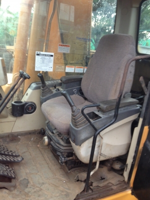 ขายด่วน CAT320C รถสวยพร้อมใช้ เอกสารเล่มทะเบียนค่ะ
