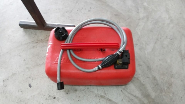 เมอร์ 15 แรง ซีโปร (นางฟ้า) เมอร์ 15 แรง ซีโปร (นางฟ้า)