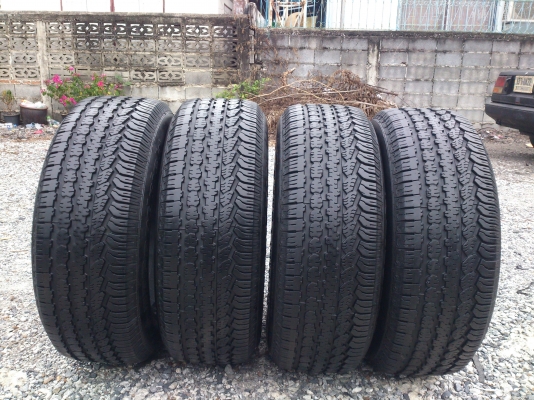 ขายยางBFGoodrich Long trail 265/60R18 MADE IN U.S.A ยางปี11 ดอกยางนิ่มลึกเท่ากัน(สภาพ90\%)สวยๆ จำนวน 1 ชุด