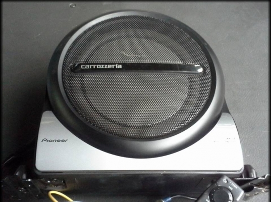 Sub Box Pioneer TS-WX210A ดอก 8" มือสองญี่ปุ่น Sub Box Pioneer TS-WX210A ดอก 8" มือสองญี่ปุ่น