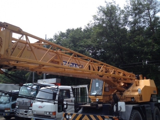 ขายรถเครน Tadano TR 200M-3 ขายรถเครน Tadano TR 200M-3