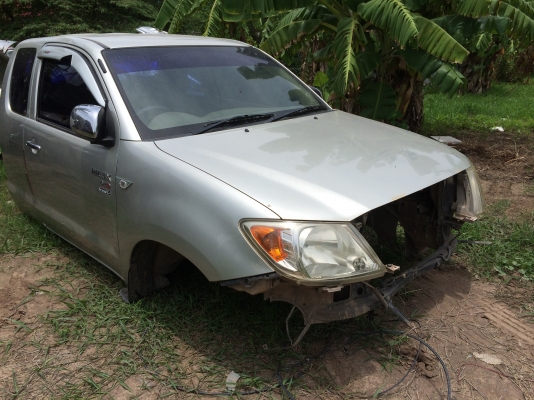 หัวเก๋งวีโก้ แคป สีบรอนซ์ ปี2006 พร้อมคอลโซล ภายในไฟฟ้า