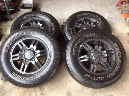 เเม็กเดิม Isuzu ขอบ16 6รู139 พร้อมยาง Yogohama 245/70/16