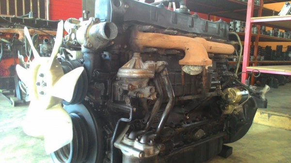 ขายเครื่องยนต์ 6SA1 เครื่องสวย ติดดี