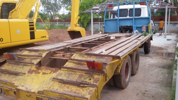 ขาย KOMATSU PC 200-6 พร้อมเทเลอร์หางปลา HINO SUMO 227ตามสภาพ